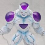 figura freezer bandai