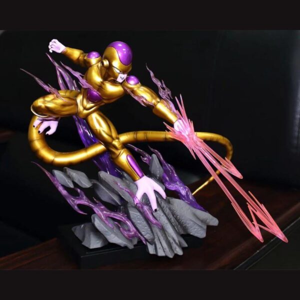 figura freezer dorado