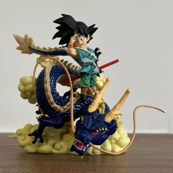 figura goku pequeño