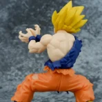 figura goku super saiyan