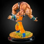 figura goku vs nappa