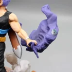 figura trunks